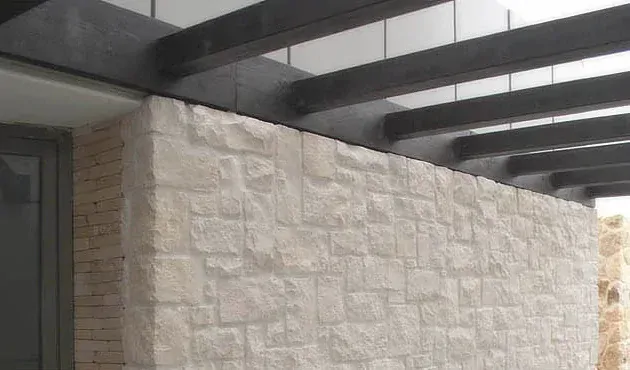 Rock Face Flat White